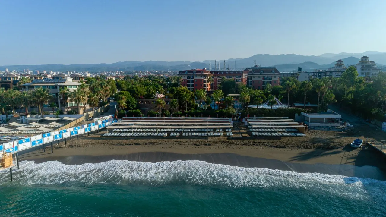 Palmeras Beach Otel Alanya