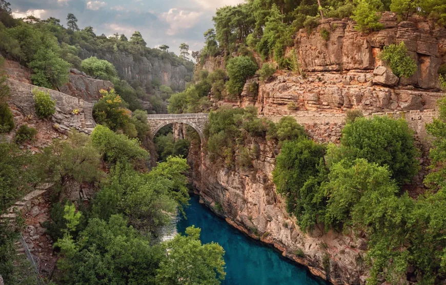 Uçaklı Ege Akdeniz Turu 5 Gece 6 Gün